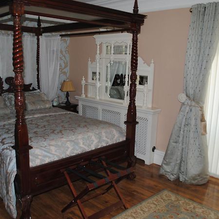 Riverside Lodge Карлингфорд Экстерьер фото