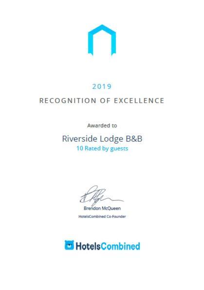 Riverside Lodge Карлингфорд Экстерьер фото